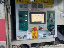 Metso LT1110S impact crusher with screen