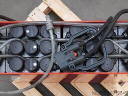 GRUMA 24 Volt 2 PzB 200 Ah