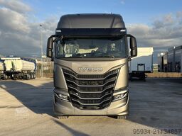 Iveco S-WAY 580 6X2 ADR