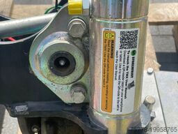 STEELWRIST TMX S30 -180HA | TILT QUICKCOUPLER | TILTING CO...