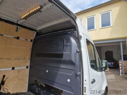 Mercedes-Benz Sprinter 316