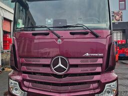 Mercedes-Benz Actros 1832