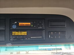 Mercedes-Benz Actros 1832