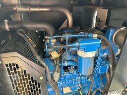  Wilson P33-2 Stromgenrator, 33kVA, Perkins, TOP