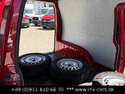 VOLKSWAGEN Caddy Maxi DSG Klima Navi Kamera 2 Schiebetüren