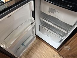 CARADO T 132 Markise+TV+Absorber+Fahrradträger