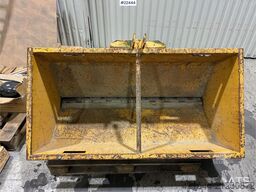 Jutul sand/salt spreader