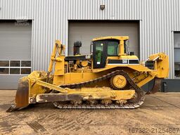 Caterpillar D8R - Single shank ripper