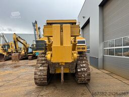 Caterpillar D8R - Single shank ripper