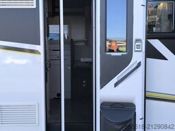 BENIMAR Tessoro 468 170 PS Markise, Sat/TV,Solar