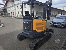 Hyundai HX25AZ