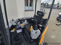 Hyundai HX25AZ