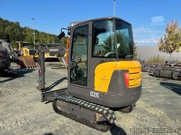 Volvo EC 27 C