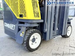 Combilift CB2500 GAS TRIPLEX 4900 FORK POSITIONER