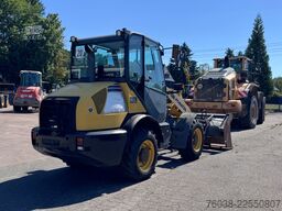 KOMATSU WA 65, WA70 , Palettengabel, 4- in 1 Schaufel
