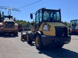 KOMATSU WA 65, WA70 , Palettengabel, 4- in 1 Schaufel