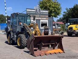 KOMATSU WA 65, WA70 , Palettengabel, 4- in 1 Schaufel
