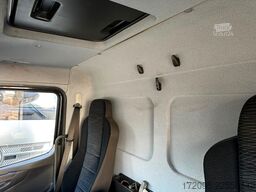 MERCEDES-BENZ Atego 818 4x2 Koffer m. Tür, Lbw, Klima, TÜV