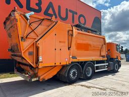 Scania P 280 6x2*4 HIAB 211E-3 / boom 9,7 m / 1920 kg ...
