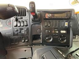 Scania P 280 6x2*4 HIAB 211E-3 / boom 9,7 m / 1920 kg ...