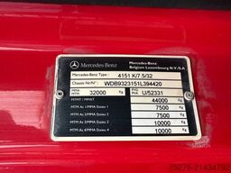  Actros 4151 V8 8x4  Euro 5