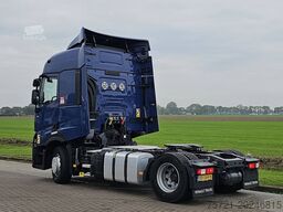RENAULT T 440
