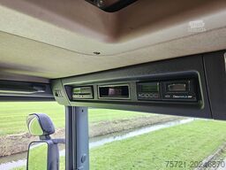 SCANIA P320 6X2*4 LAMBERET LIFT