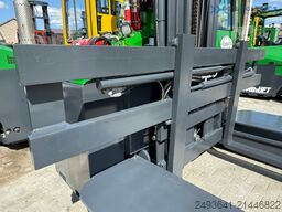 Combilift C5000E / TRIPLEX 8300MM WIDE POSITIONER