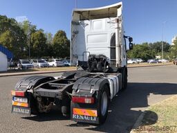 Renault Premium 450