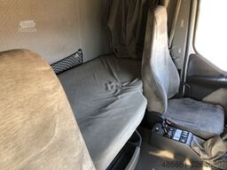 Renault Premium 450