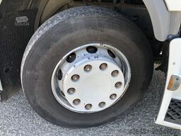 Renault Premium 450
