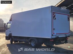 Mercedes Atego 816 4X2 8tonner Automatic 1500kg Tailgate...