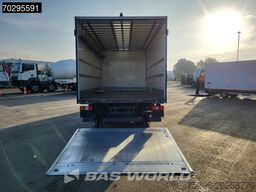 Mercedes Atego 816 4X2 8tonner Automatic 1500kg Tailgate...