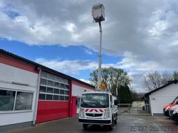 Renault Maxity 110 Steiger Comilev EN 100TVL