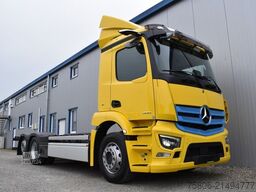 MERCEDES-BENZ eActros 300 L 6x2 AHK