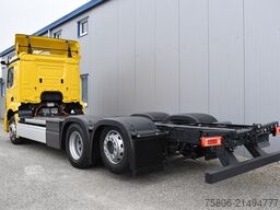 MERCEDES-BENZ eActros 300 L 6x2 AHK