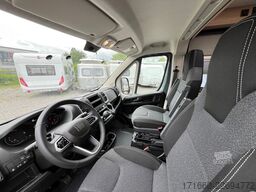 ROADCAR R 640 Fiat 140 PS