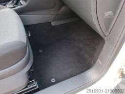 VOLKSWAGEN Caddy 4Motion 1.Hand / Klima / Navi / FN:155