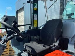 BOBCAT L 85  Radlader  -  Breitreifen - Klima - Klapp