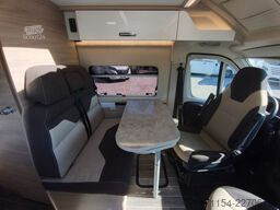 FORSTER Van 636 EB Flip mit Aufstelldach und Längsbetten