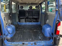 RENAULT Master 8 Sitze