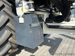 CLAAS Arion 650 / Mahausrüstung