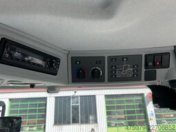 CLAAS Arion 650 / Mahausrüstung