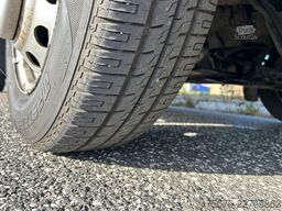 FORD Transit / 17 Sitze / Klima