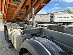 MERCEDES-BENZ Actros 4151 V8 8x4 / Bordmatik / Retarder