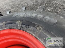 Vredestein 650/65  R38 TRAXION