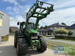 John Deere 7530