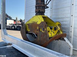 DAF FAD XF 530 8x4 Holzkran