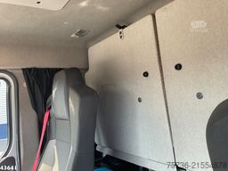 Renault D 240 Euro 6 HMF 10 Tonmeter laadkraan Just 66...