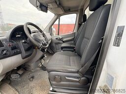 Mercedes-Benz Sprinter 516